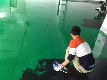 龙山下面给你一份环氧地坪漆施工的完整流程